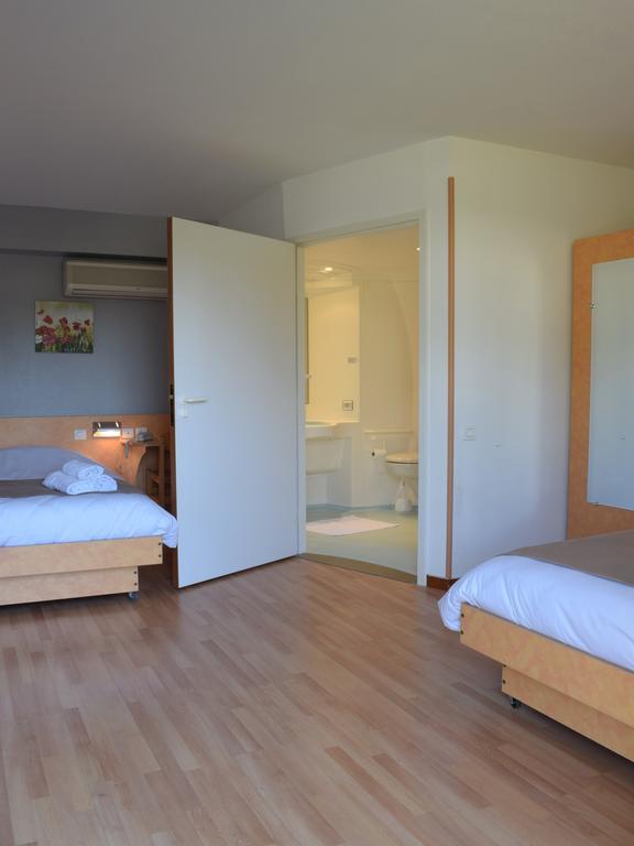 Fasthotel - Saint Emilion Est Montcaret Buitenkant foto